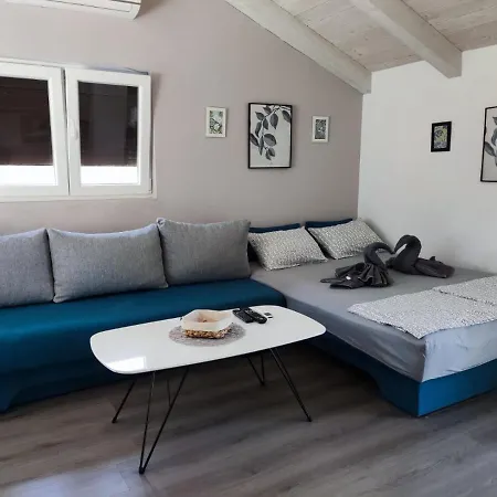 Viva 1 Apartment